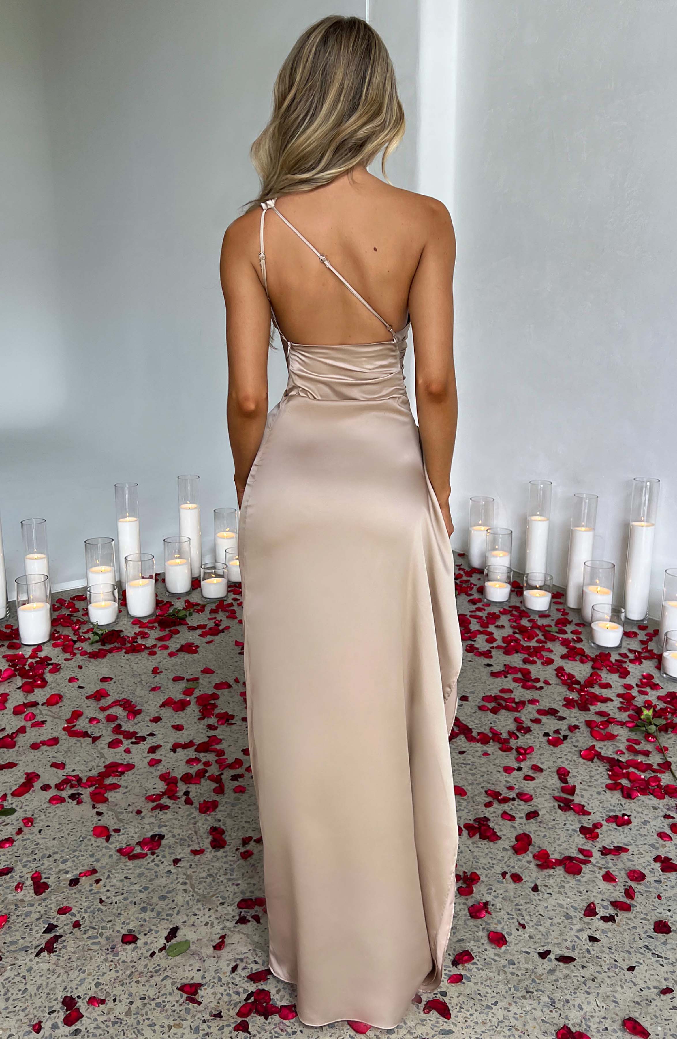 Elegant Kvälls Maxi Damklänning med Sidssprund